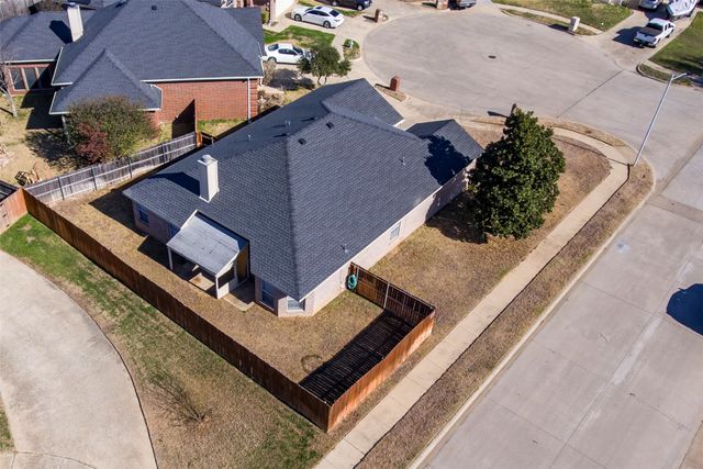 4914 Brazoswood Circle, Arlington, TX 76017