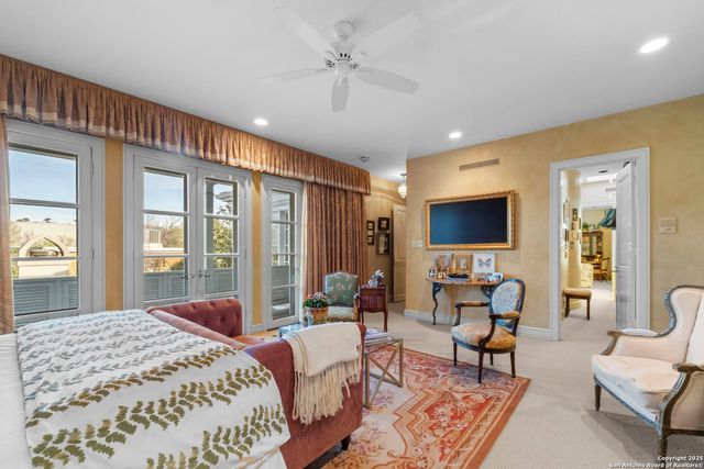122 Chester St Apt 5, San Antonio, TX 78209