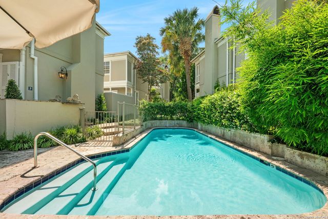 122 Chester St Apt 5, San Antonio, TX 78209
