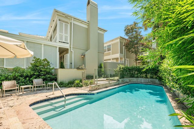 122 Chester St Apt 5, San Antonio, TX 78209