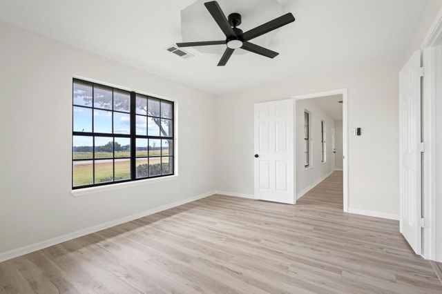 1121 Bones Chapel Road, Whitesboro, TX 76273