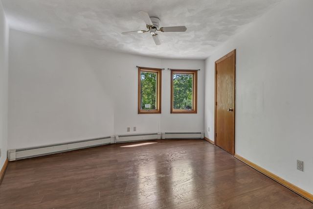 243 Oak St, Holliston, MA 01746