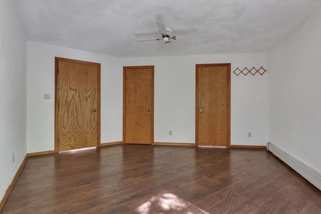 243 Oak St, Holliston, MA 01746