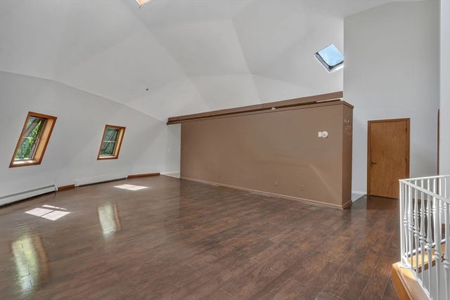 243 Oak St, Holliston, MA 01746