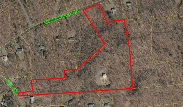 243 Oak St, Holliston, MA 01746