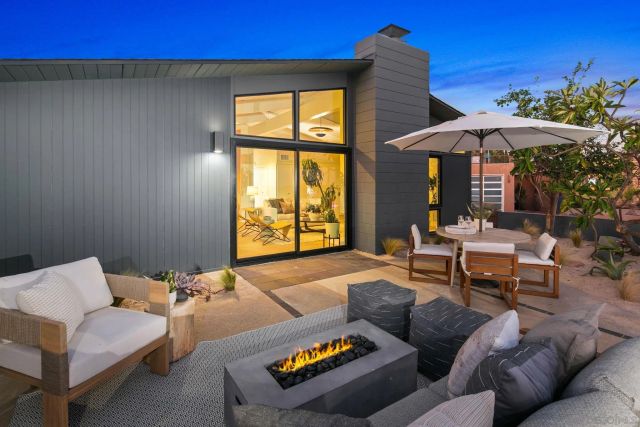 2526 Aster St, San Diego, CA 92109