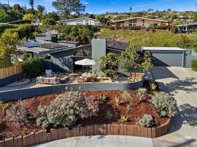 2526 Aster St, San Diego, CA 92109