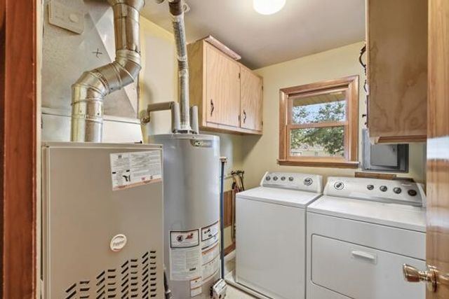 609 E Ash Place, Griffith, IN 46319