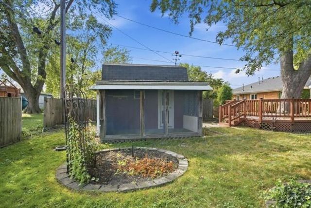609 E Ash Place, Griffith, IN 46319