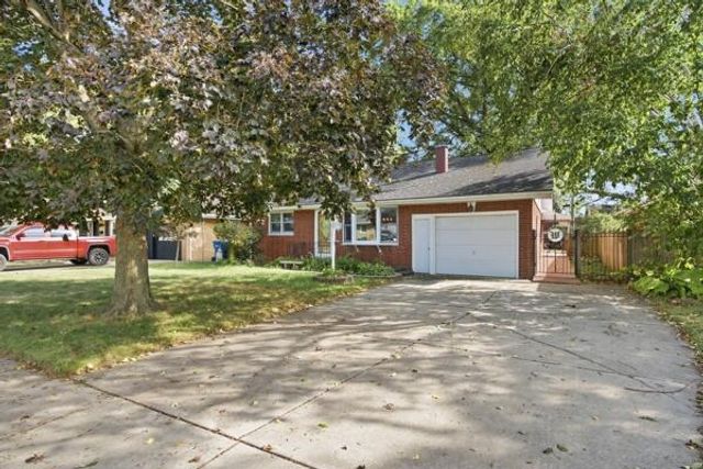 609 E Ash Place, Griffith, IN 46319