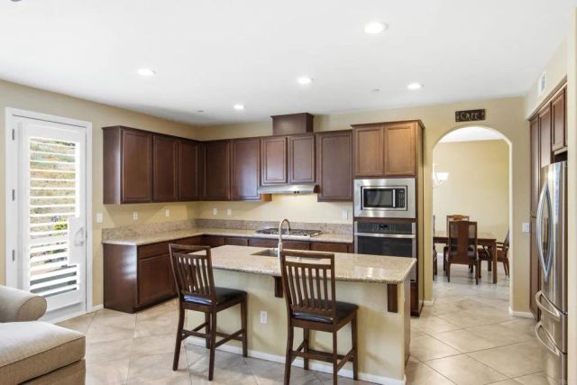 1162 Sagewood Drive, Oceanside, CA 92056
