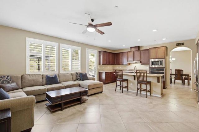 1162 Sagewood Drive, Oceanside, CA 92056