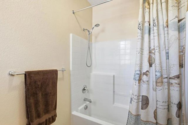 1162 Sagewood Drive, Oceanside, CA 92056