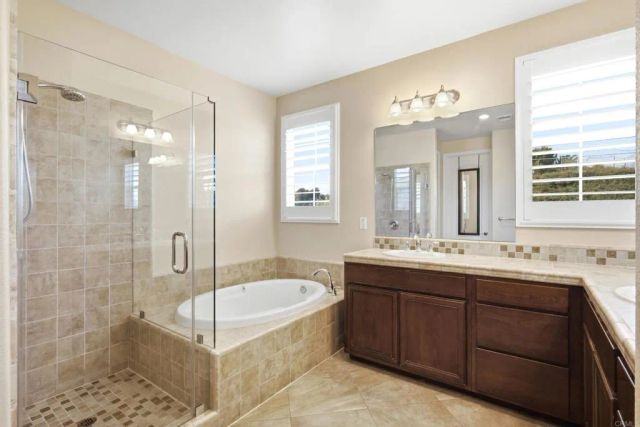 1162 Sagewood Drive, Oceanside, CA 92056