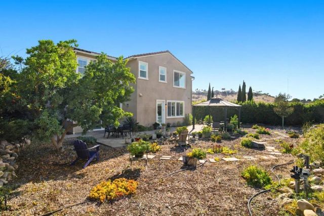 1162 Sagewood Drive, Oceanside, CA 92056