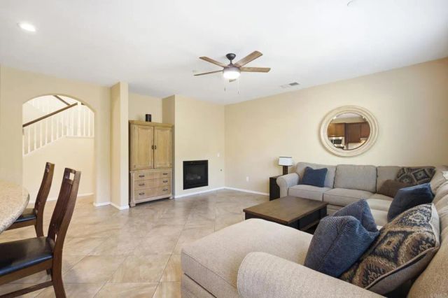 1162 Sagewood Drive, Oceanside, CA 92056