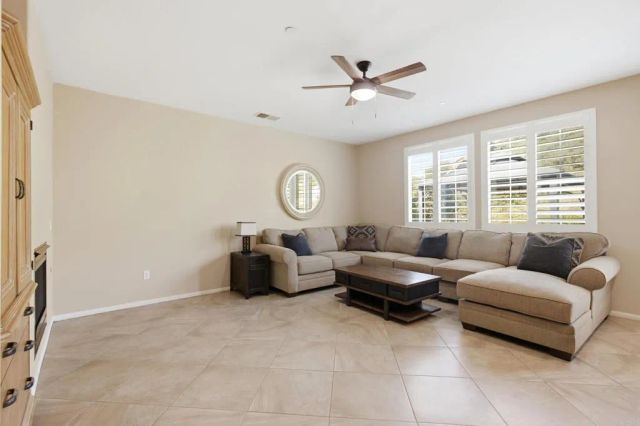 1162 Sagewood Drive, Oceanside, CA 92056