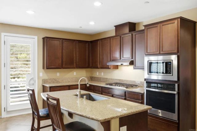 1162 Sagewood Drive, Oceanside, CA 92056