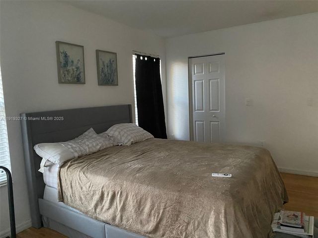 20431 SW 93rd Ave, Cutler Bay, FL 33189