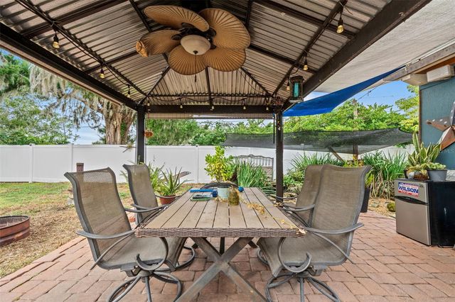 37738 AMELIA AVENUE, Dade City, FL 33525