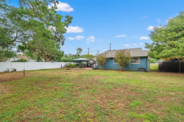 37738 AMELIA AVENUE, Dade City, FL 33525