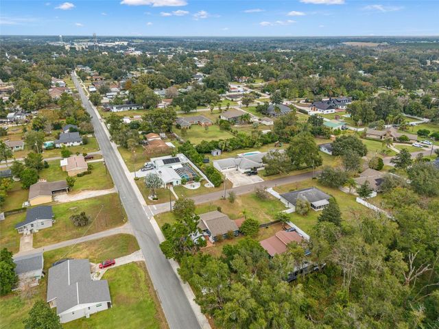 37738 AMELIA AVENUE, Dade City, FL 33525
