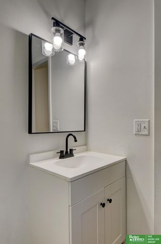 3708 Greene Avenue, Bellevue, NE 68147