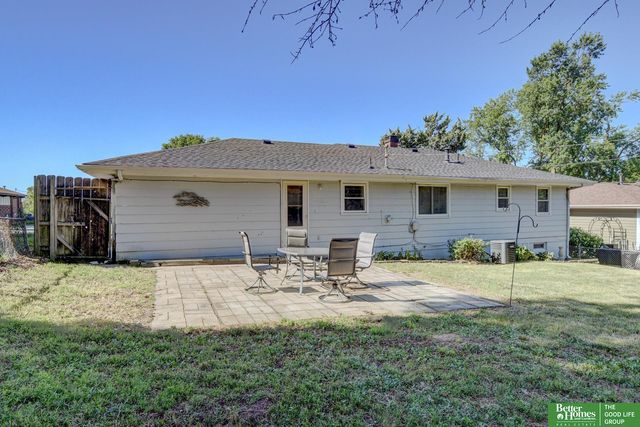 3708 Greene Avenue, Bellevue, NE 68147