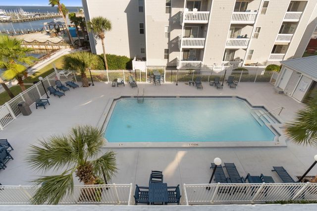 1330 SW Miracle Strip Parkway 302, Fort Walton Beach, FL 32548