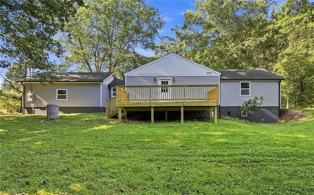 7505 Franklin Road, Lewisville, NC 27023