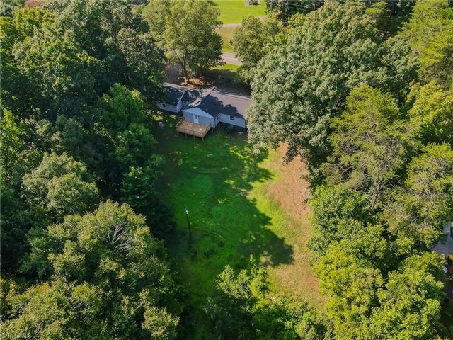 7505 Franklin Road, Lewisville, NC 27023