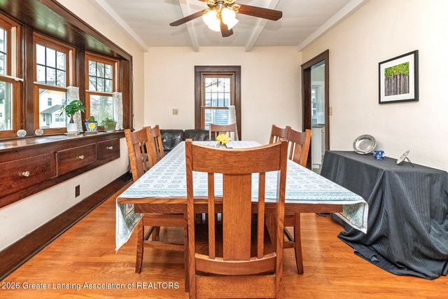 1581 N Genesee Drive, Lansing, MI 48915