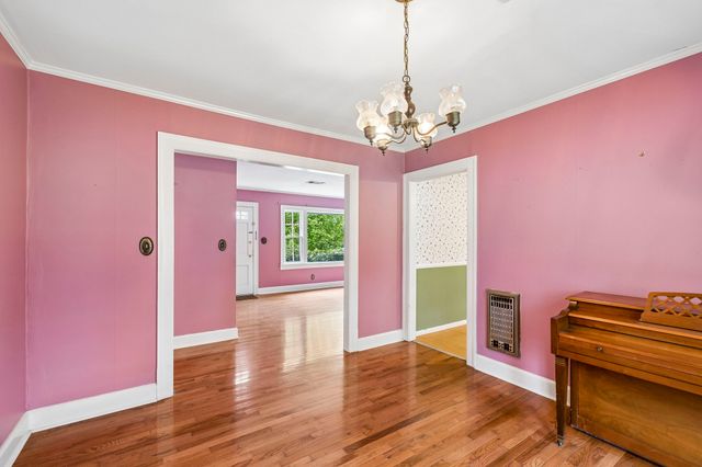 1311 N Tennessee Blvd, Murfreesboro, TN 37130