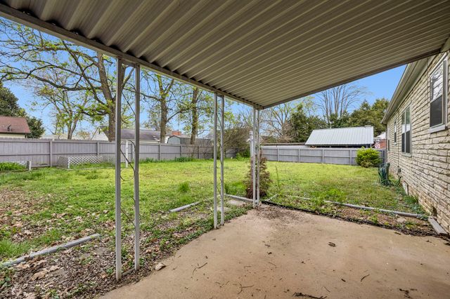 1311 N Tennessee Blvd, Murfreesboro, TN 37130