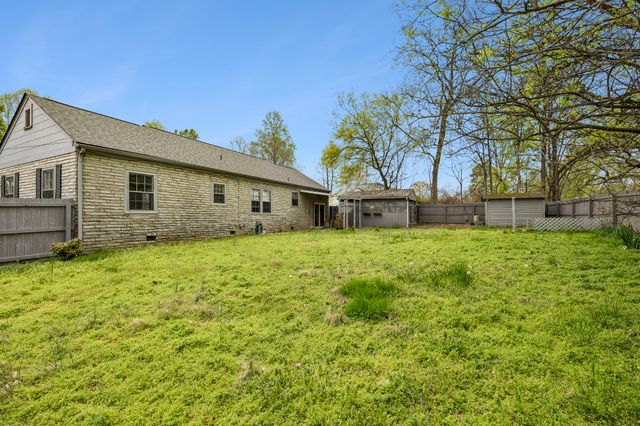 1311 N Tennessee Blvd, Murfreesboro, TN 37130