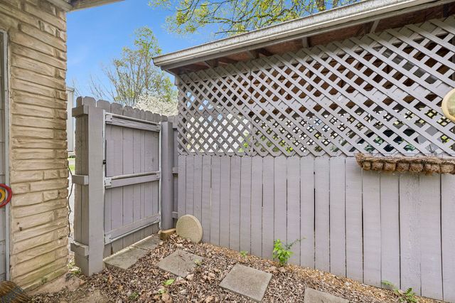 1311 N Tennessee Blvd, Murfreesboro, TN 37130