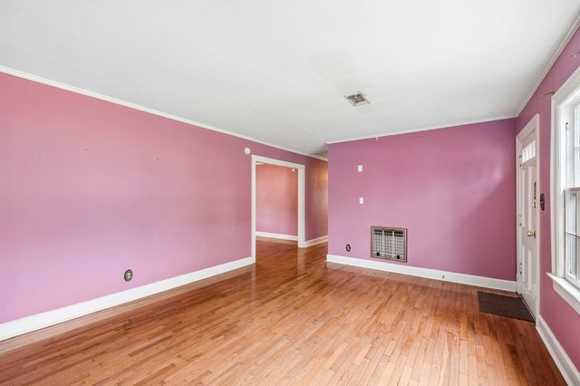 1311 N Tennessee Blvd, Murfreesboro, TN 37130