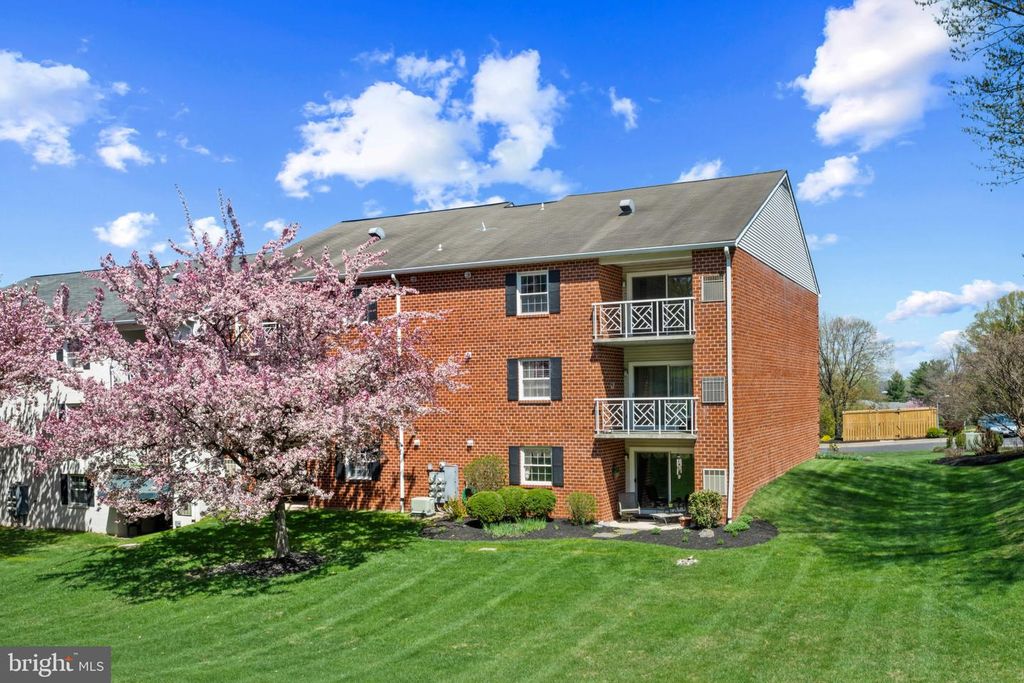 Image 30 of property listing at 5 ELPHIN #301, Lutherville Timonium, MD 21093