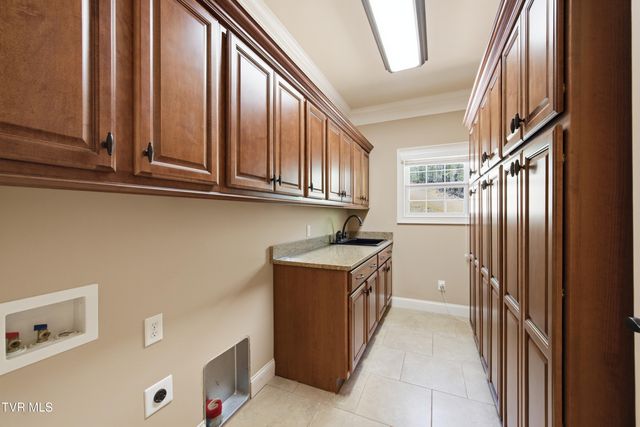 2 Serenity Ridge Trail, Bristol, TN 37620