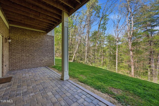 2 Serenity Ridge Trail, Bristol, TN 37620