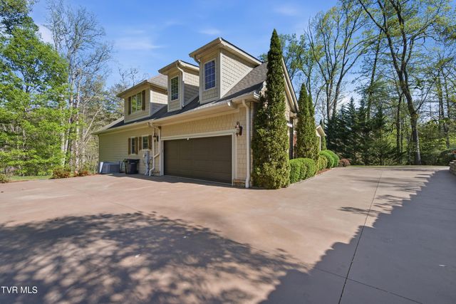 2 Serenity Ridge Trail, Bristol, TN 37620