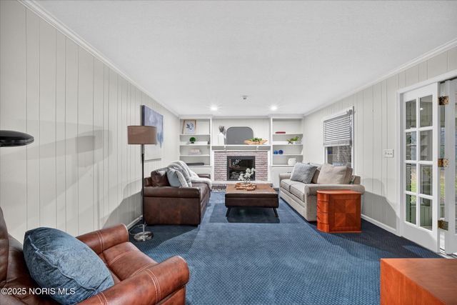 107 Secor Woods Lane, Perrysburg, OH 43551