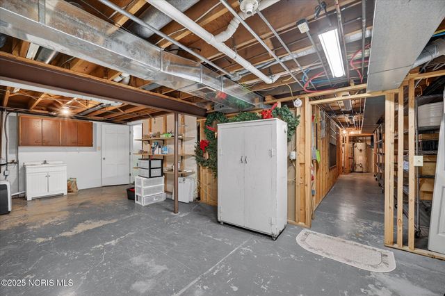 107 Secor Woods Lane, Perrysburg, OH 43551