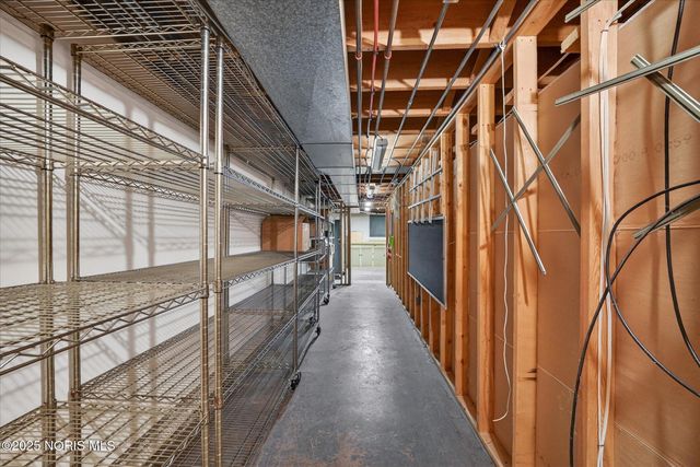 107 Secor Woods Lane, Perrysburg, OH 43551