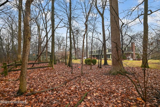 107 Secor Woods Lane, Perrysburg, OH 43551