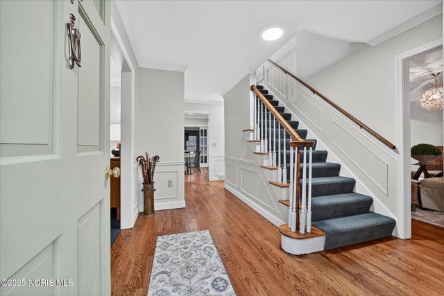 107 Secor Woods Lane, Perrysburg, OH 43551