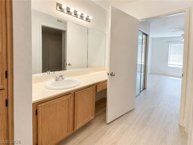 8070 West Russell Road 2023, Las Vegas, NV 89113