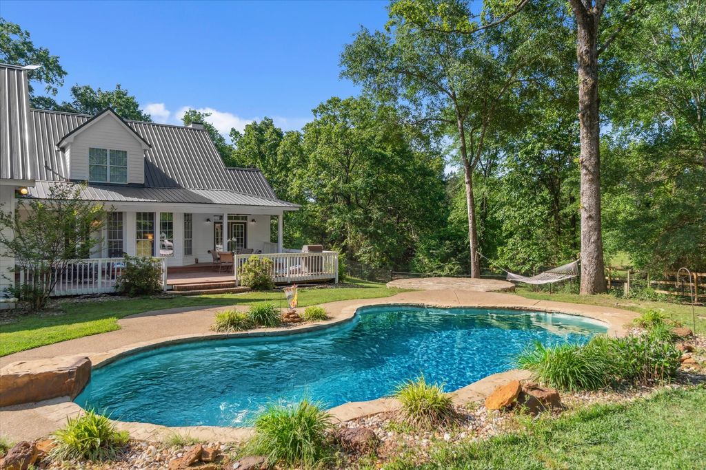 4982 State Highway 155 S, Gilmer, TX 75645