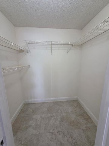 5672 Rock Island Rd 251, Tamarac, FL 33319