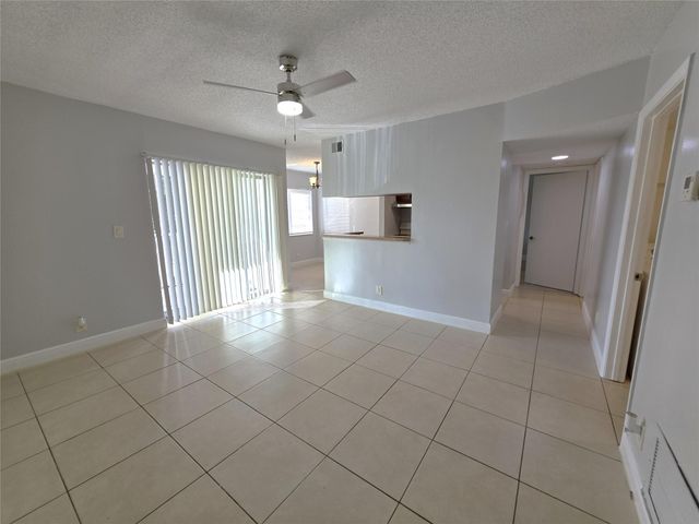 5672 Rock Island Rd 251, Tamarac, FL 33319